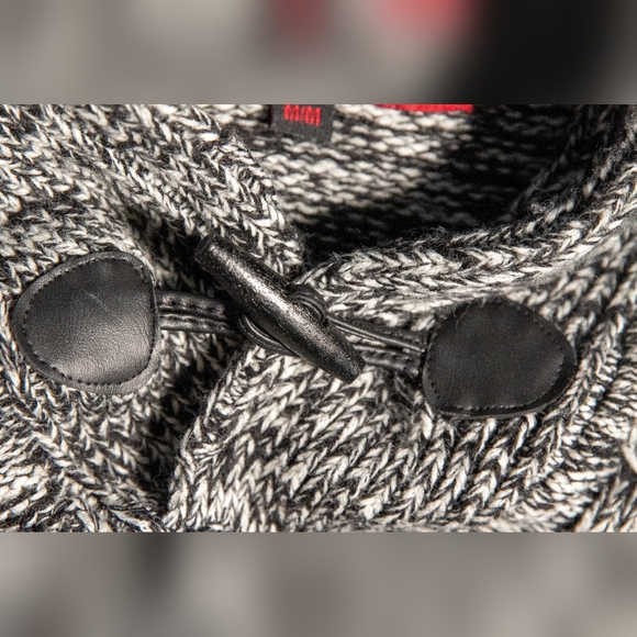 Parasuco Sweater - Grey and white - one button - Picture 3 of 5